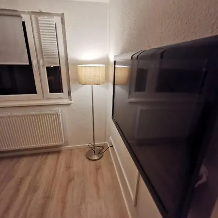 Mansarde - Modern - Zentral - Paytv